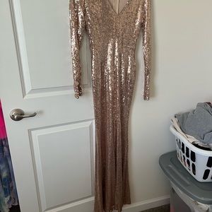 Gold sequin long sleeve maxi dress
